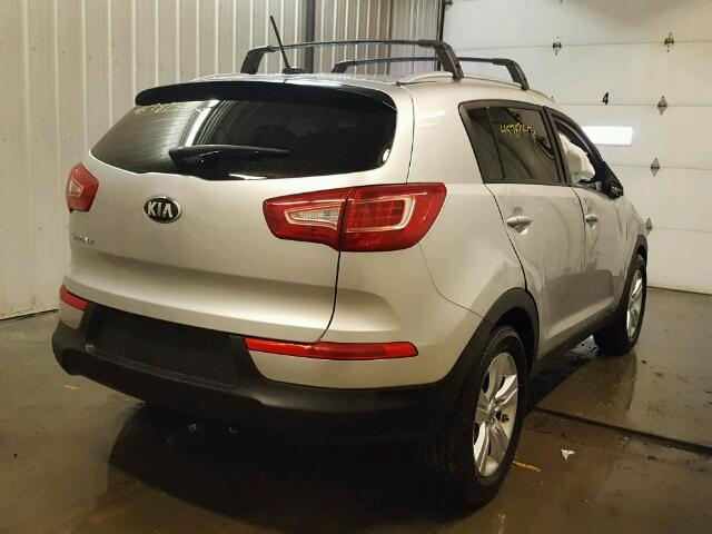 KNDPB3A26D7455720 - 2013 KIA SPORTAGE SILVER photo 4