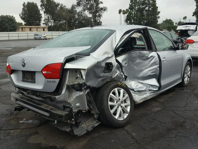3VWDP7AJ6CM393322 - 2012 VOLKSWAGEN JETTA SE Gümüş foto 4