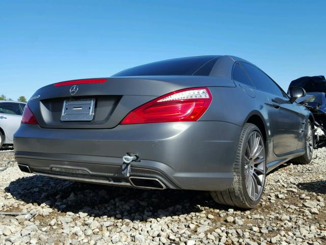 WDDJK7DA1DF017019 - 2013 MERCEDES-BENZ SL 550 GRAY photo 4