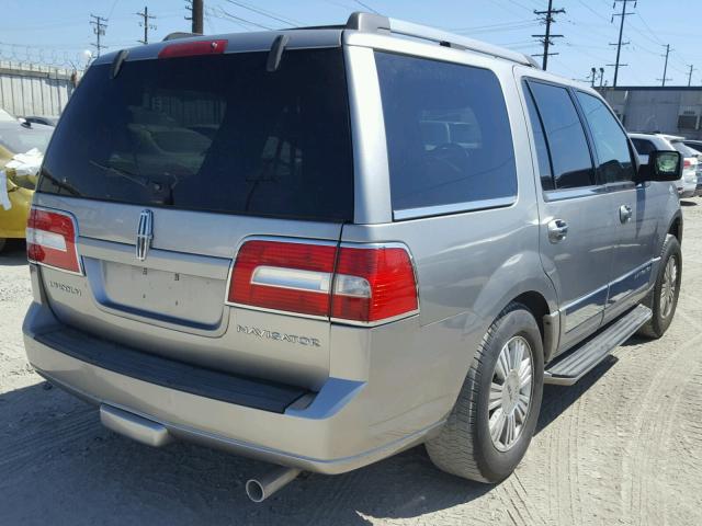 5LMFU27588LJ21468 - 2008 LINCOLN NAVIGATOR Szary zdjęcie 4