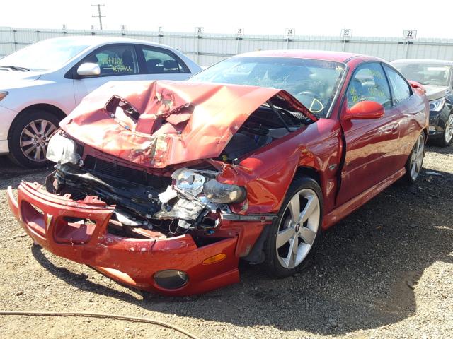 6G2VX12UX6L820575 - 2006 PONTIAC GTO RED photo 2