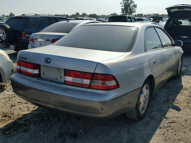 JT8BF28G4Y5101348 - 2000 LEXUS ES 300 SILVER photo 4