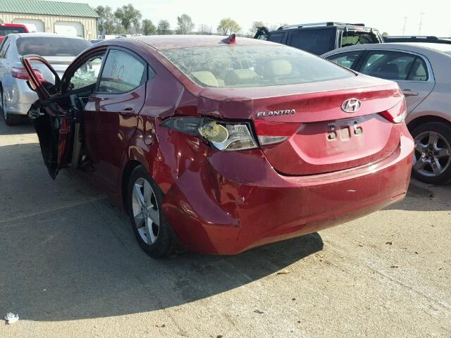 5NPDH4AE4DH226191 - 2013 HYUNDAI ELANTRA GL RED photo 3