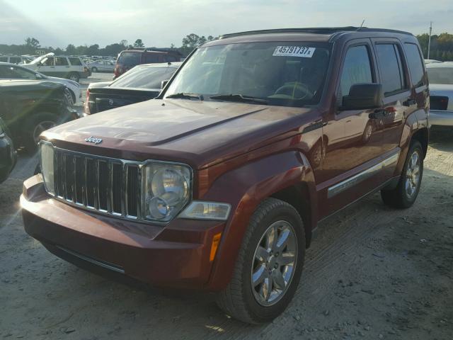 1J8GP58K38W113133 - 2008 JEEP LIBERTY LI MAROON photo 2