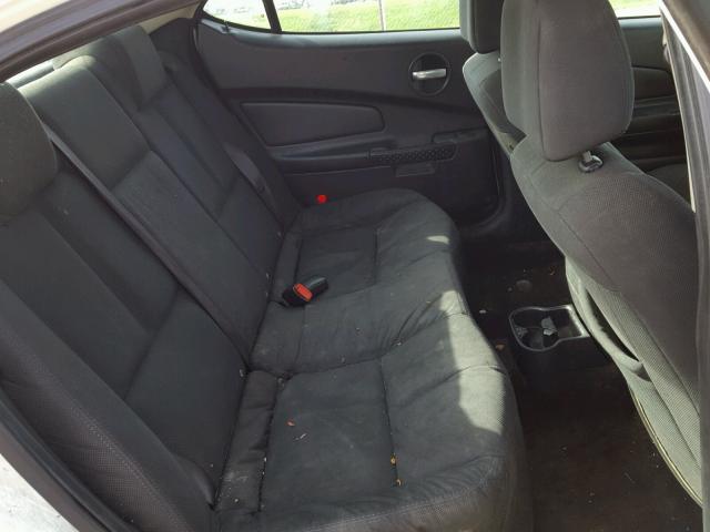 2G2WP552381107061 - 2008 PONTIAC GRAND PRIX WHITE photo 6