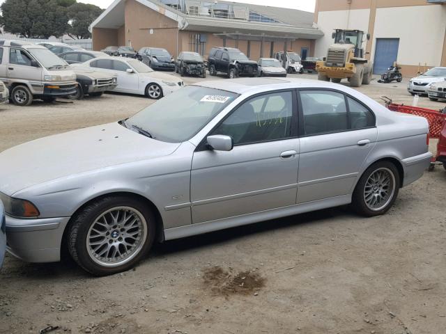 WBADT63423CK42332 - 2003 BMW 530 I AUTO SILVER photo 2