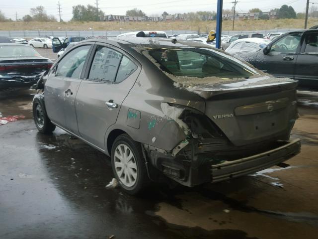 3N1CN7AP4FL818445 - 2015 NISSAN VERSA S GRAY photo 3