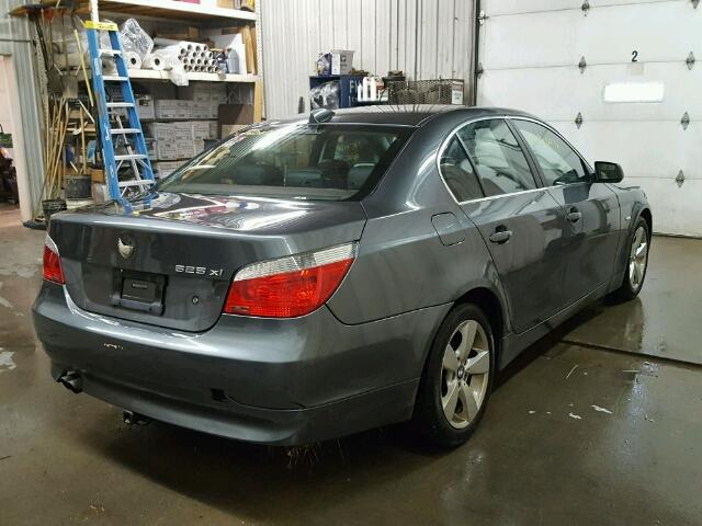 WBANF33557CS39840 - 2007 BMW 525 XI CHARCOAL photo 4