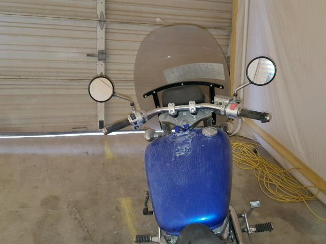 JH2RC44022K620802 - 2002 HONDA VT750 DC BLUE photo 5