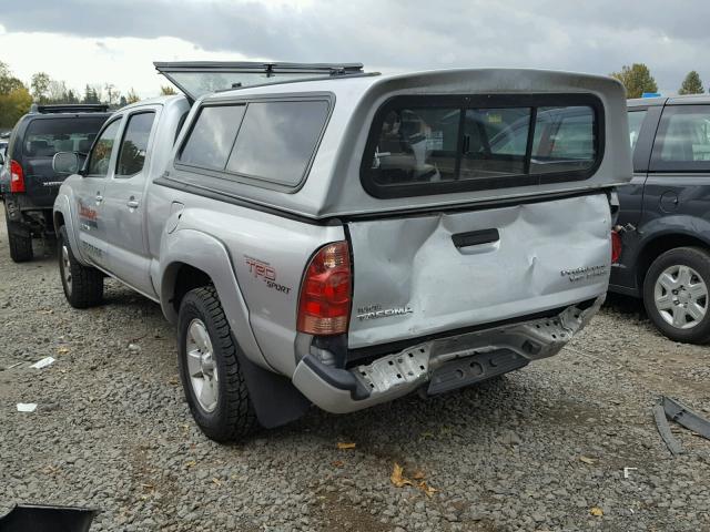 5TEKU72N87Z384134 - 2007 TOYOTA TACOMA DOU SILVER photo 3