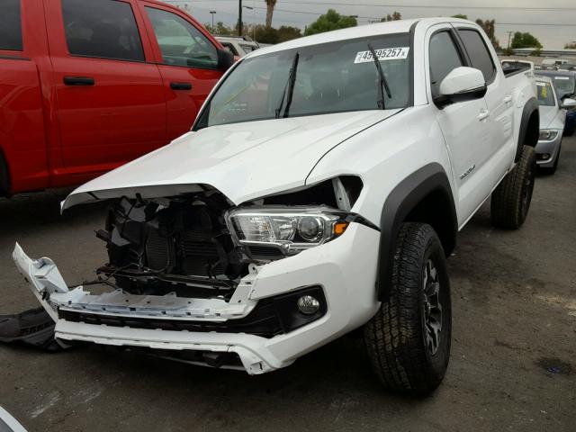 3TMAZ5CNXHM042196 - 2017 TOYOTA TACOMA DOU WHITE photo 2