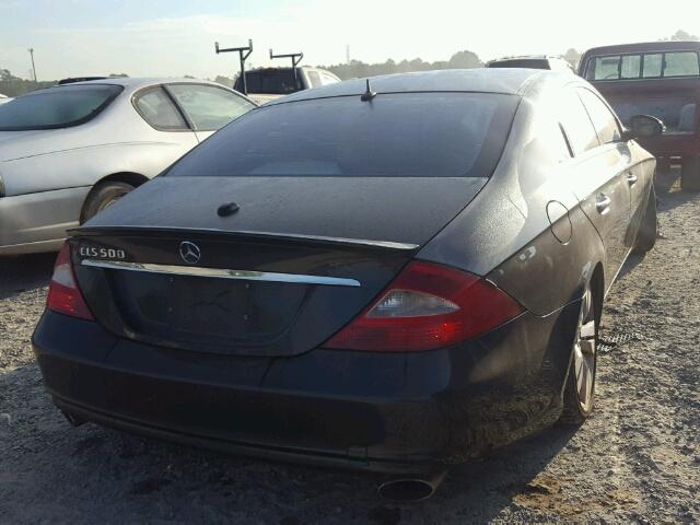 WDDDJ75X36A073045 - 2006 MERCEDES-BENZ CLS 500C BLACK photo 4