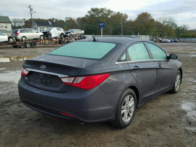 5NPEB4AC5BH037745 - 2011 HYUNDAI SONATA GLS GRAY photo 4