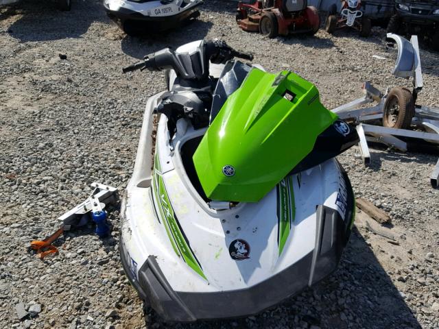 USYAMA2355E818 - 2018 YAMAHA VX LIMITED WHITE photo 9