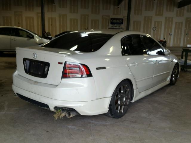 19UUA75587A002452 - 2007 ACURA TL TYPE S WHITE photo 4