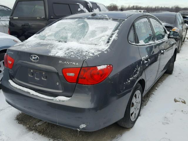 KMHDU46D18U483960 - 2008 HYUNDAI ELANTRA GL GRAY photo 4