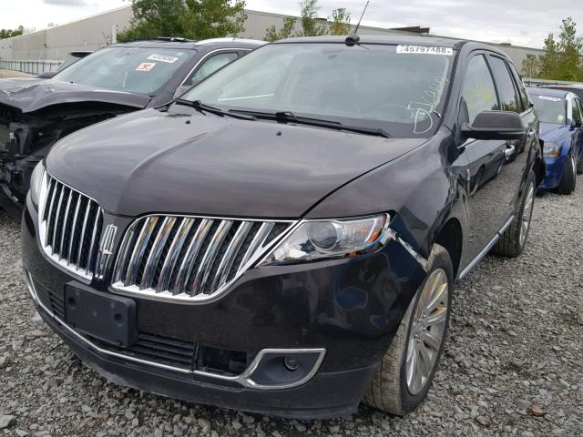 2LMDJ8JK6DBL34292 - 2013 LINCOLN MKX Qara foto 2