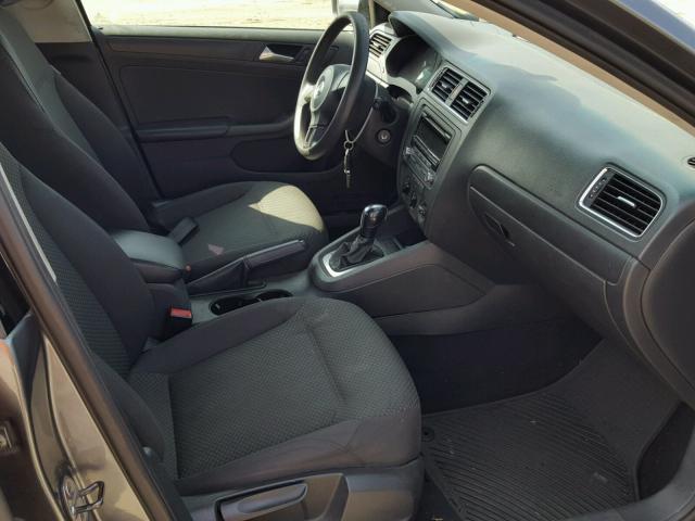 3VW2K7AJ5DM301222 - 2013 VOLKSWAGEN JETTA BASE CHARCOAL photo 5