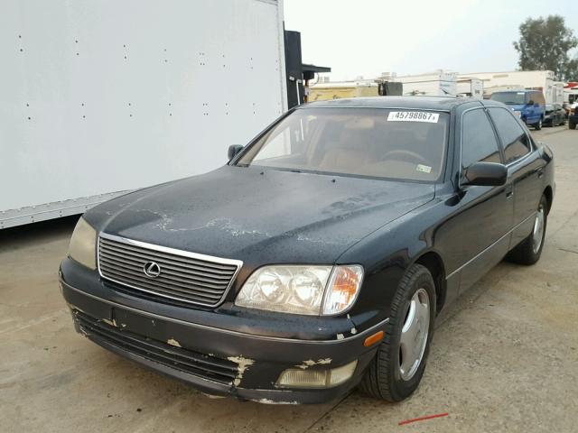 JT8BH28F6W0124237 - 1998 LEXUS LS BLACK photo 2