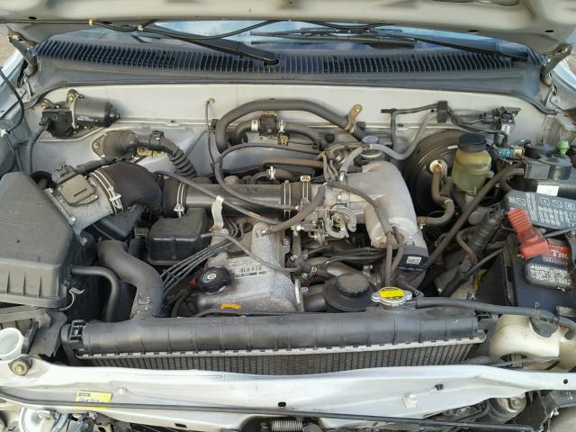 5TENL42N4YZ716750 - 2000 TOYOTA TACOMA SILVER photo 7