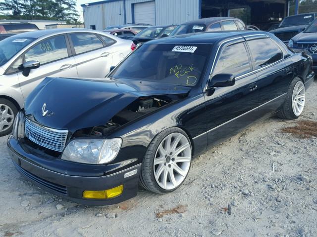 JT8BH28F9W0106802 - 1998 LEXUS LS 400 BLACK photo 2