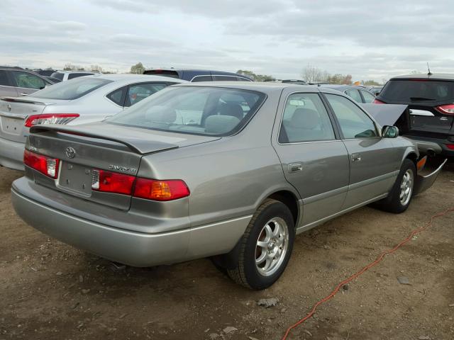 JT2BG22K010580617 - 2001 TOYOTA CAMRY GRAY photo 4