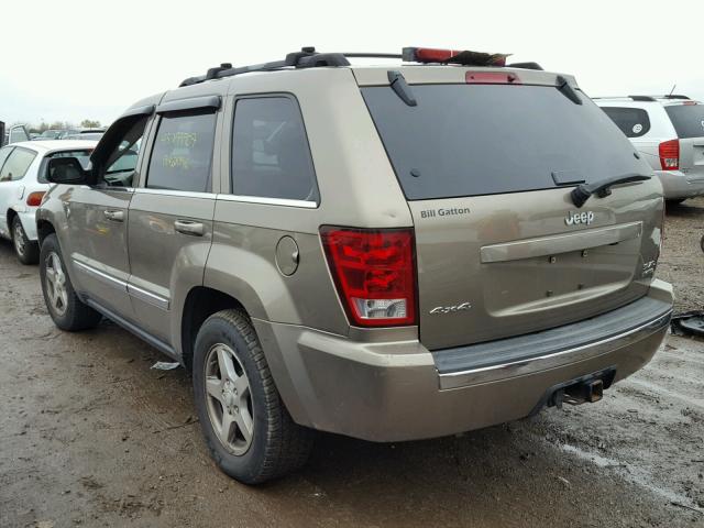 1J4HR58215C500440 - 2005 JEEP GRAND CHER TAN photo 3