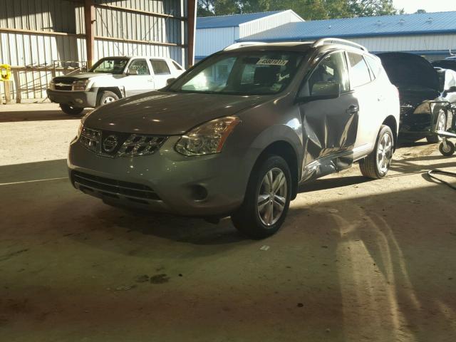 JN8AS5MT8DW531602 - 2013 NISSAN ROGUE S GRAY photo 2