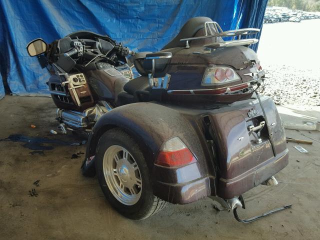 1HFSC47F46A513049 - 2006 HONDA GL1800 BURGUNDY photo 3