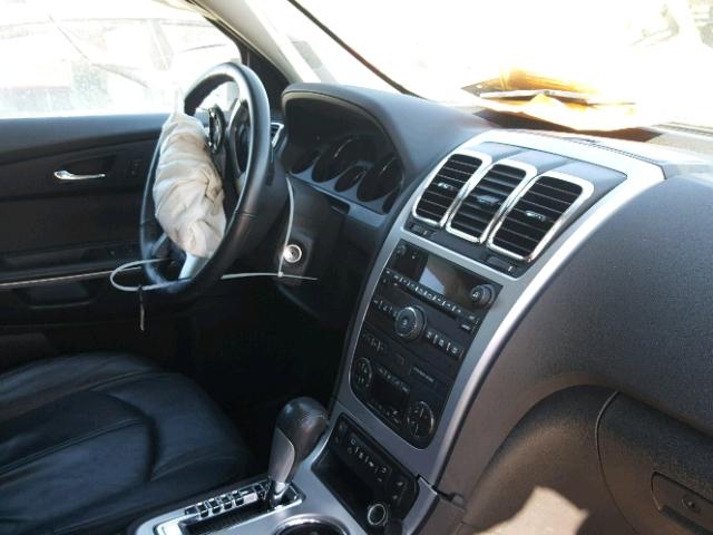 1GKKVRED2BJ266745 - 2011 GMC ACADIA SLT 银色 照片 9