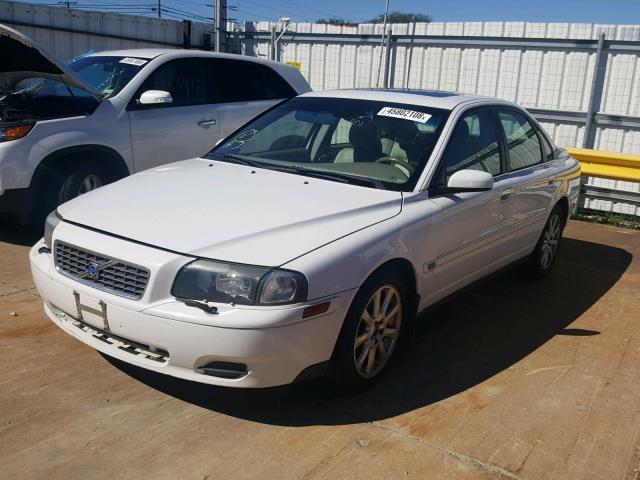 YV1TS59H041366015 - 2004 VOLVO S80 2.5T WHITE photo 2