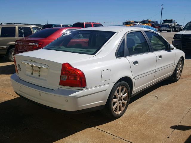 YV1TS59H041366015 - 2004 VOLVO S80 2.5T WHITE photo 4