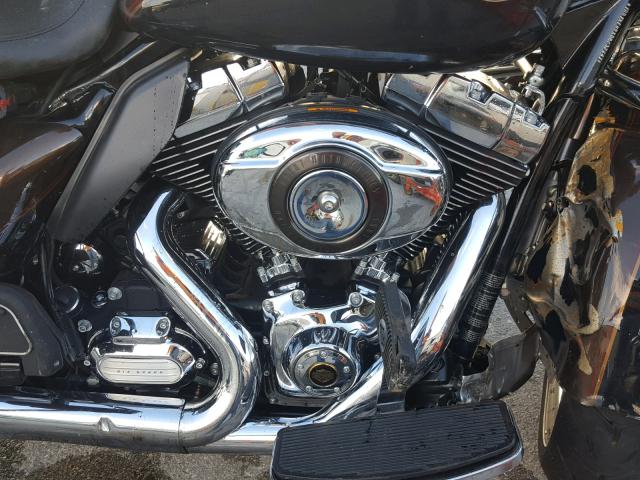 1HD1KEM2XDB637641 - 2013 HARLEY-DAVIDSON FLHTK ELEC 棕色 照片 7