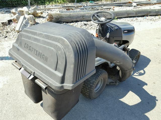 102309D001400 - 2009 CRAF MOWER GRAY photo 4