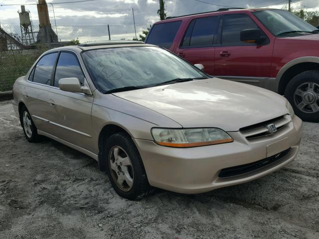 1HGCG5665YA088164 - 2000 HONDA ACCORD BEIGE photo 1