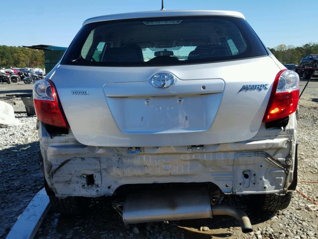 2T1KU40E49C073195 - 2009 TOYOTA COROLLA MA SILVER photo 9