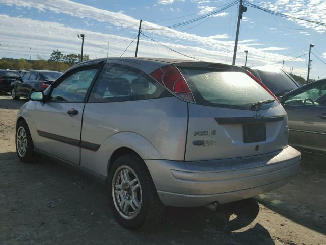 3FAFP31382R222827 - 2002 FORD FOCUS GRAY photo 3