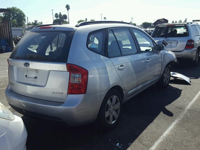 KNAFG526387136319 - 2008 KIA RONDO LX SILVER photo 4