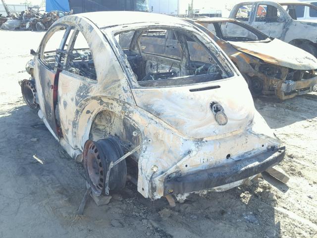 3VWBA21C7XM440151 - 1999 VOLKSWAGEN NEW BEETLE 烧焦的 照片 3