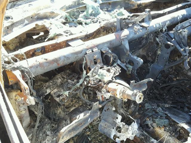 3VWBA21C7XM440151 - 1999 VOLKSWAGEN NEW BEETLE 烧焦的 照片 8