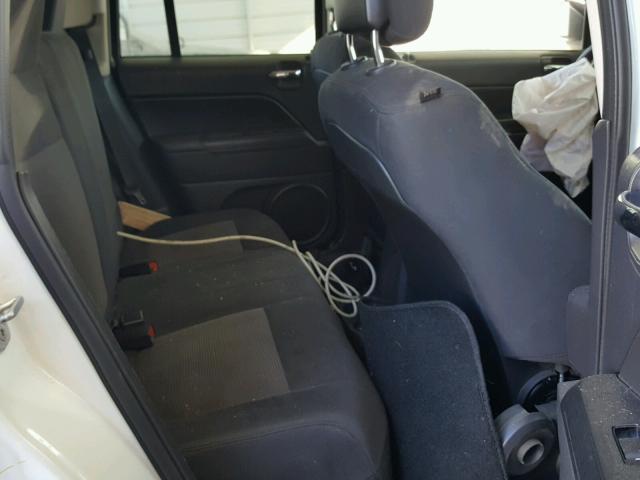 1C4NJCBA8ED777374 - 2014 JEEP COMPASS SP 白色 照片 6