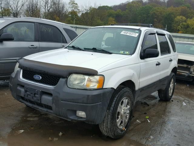 1FMYU03184DA06022 - 2004 FORD ESCAPE XLT SILVER photo 2