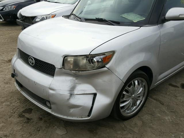 JTLKE50EX81004442 - 2008 TOYOTA SCION XB Plata foto 9