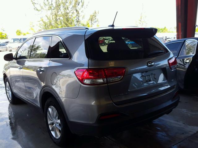 5XYPG4A37GG147172 - 2016 KIA SORENTO LX GRAY photo 3