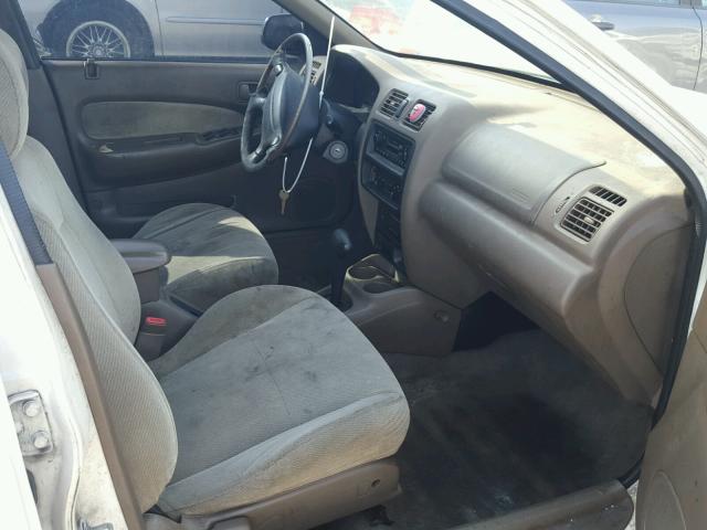 JM1BC1412V0133150 - 1997 MAZDA PROTEGE DX WHITE photo 5