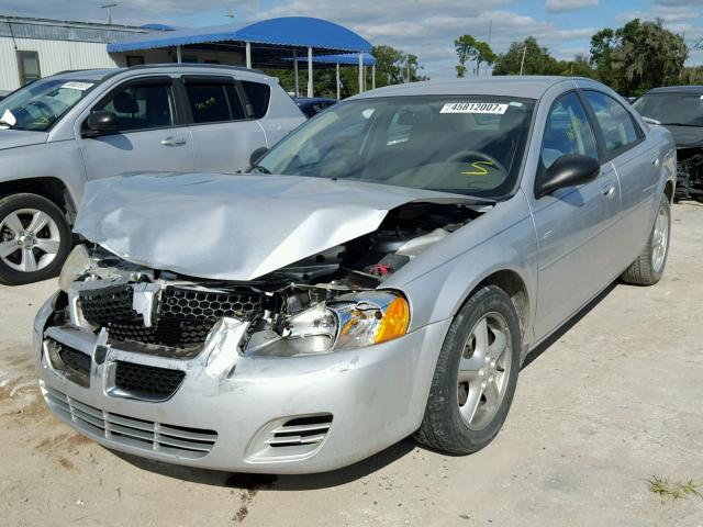 1B3EL46X86N150363 - 2006 DODGE STRATUS SX SILVER photo 2