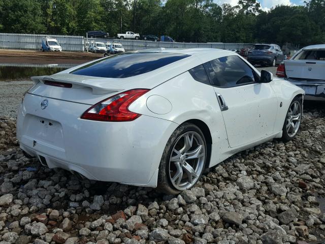 JN1AZ44E49M408694 - 2009 NISSAN 370Z WHITE photo 4