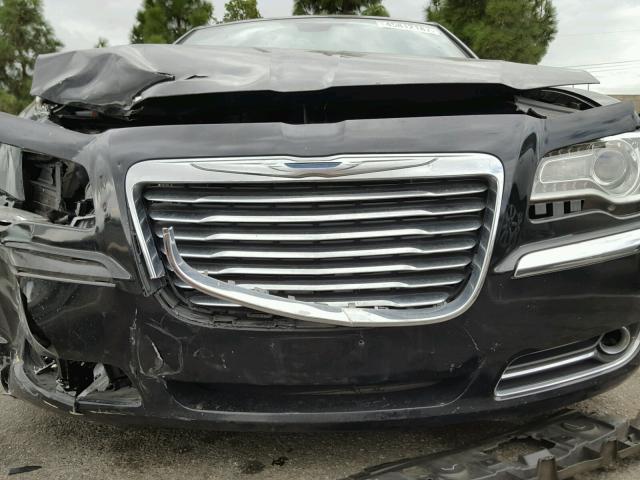 2C3CCAET9CH268112 - 2012 CHRYSLER 300C BLACK photo 9