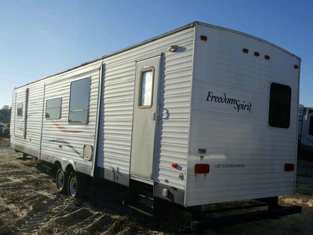 47CTDFU228G528513 - 2008 OTHR MOTORHOME WHITE photo 3