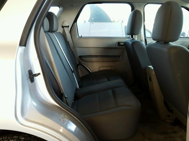 1FMCU0C79AKC25397 - 2010 FORD ESCAPE SILVER photo 6